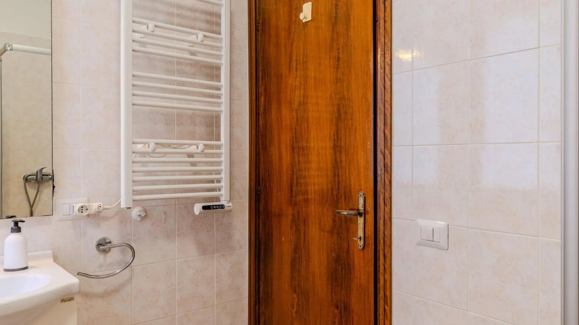Apartment Daniela By Interhome Dorio